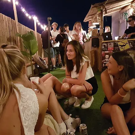 Ξενοδοχείο Jammin' Beach Hotel